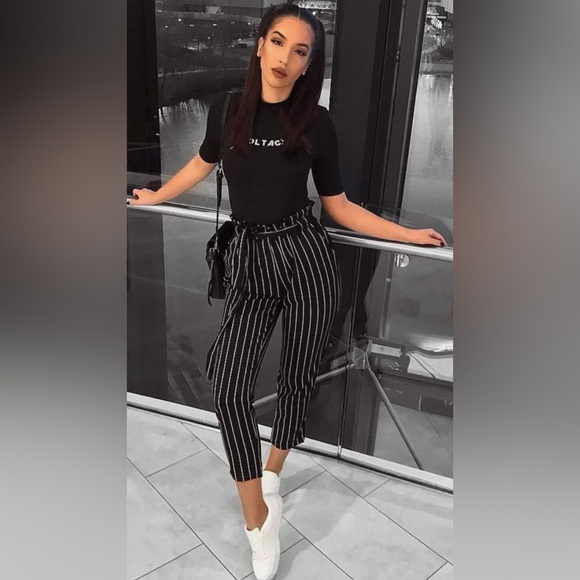 Who What Wear Black and White Striped Linen Cropped Pants - Picture 12 of 12